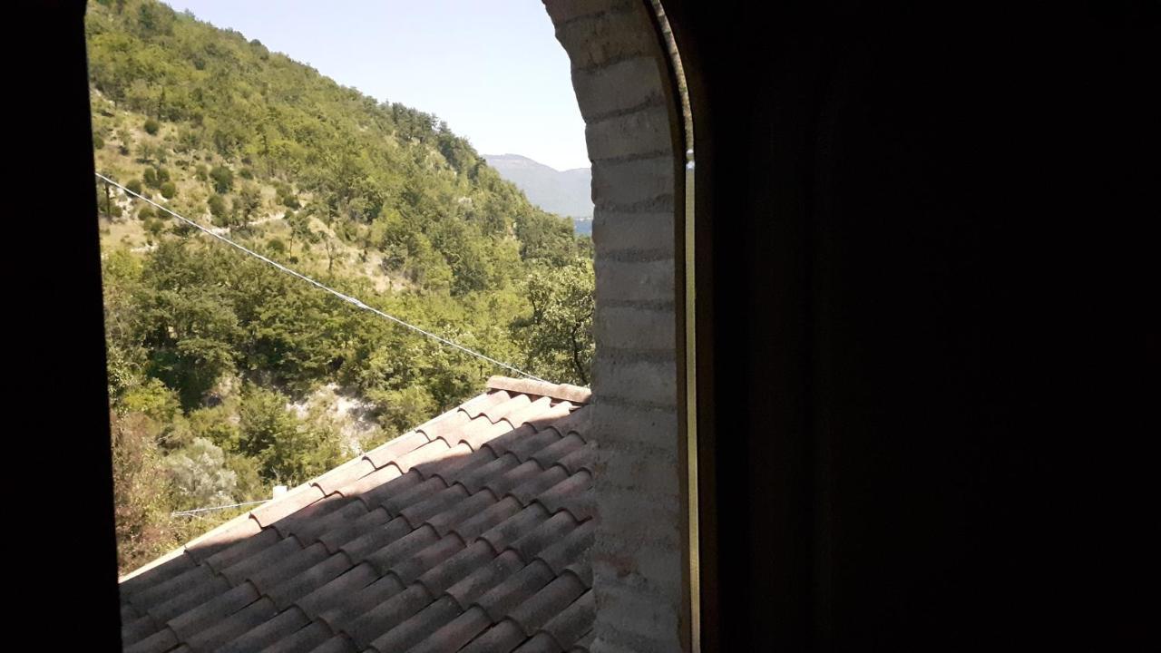 Agriturismo Marcofrate, A Retreat In The Nature Valtopina Екстер'єр фото